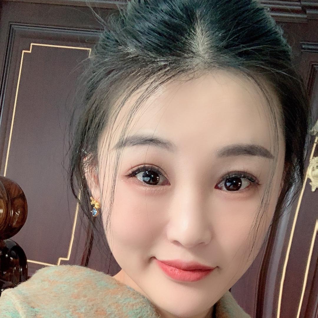 郝菲