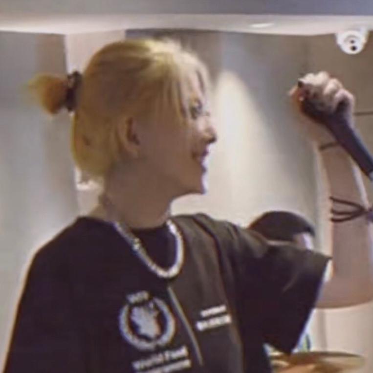 💚偷吃曲奇的修勾🌱