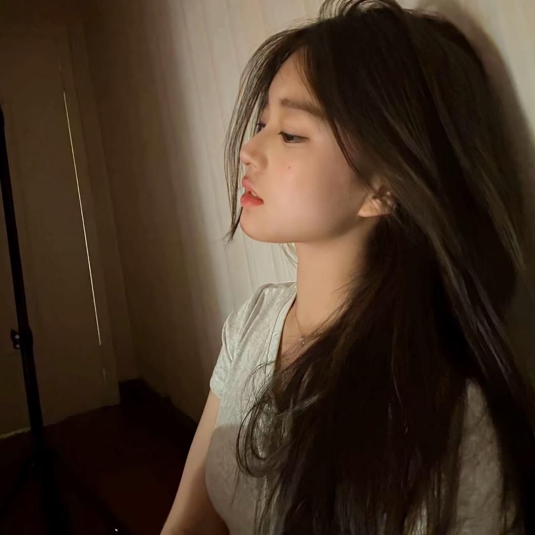 Iu.