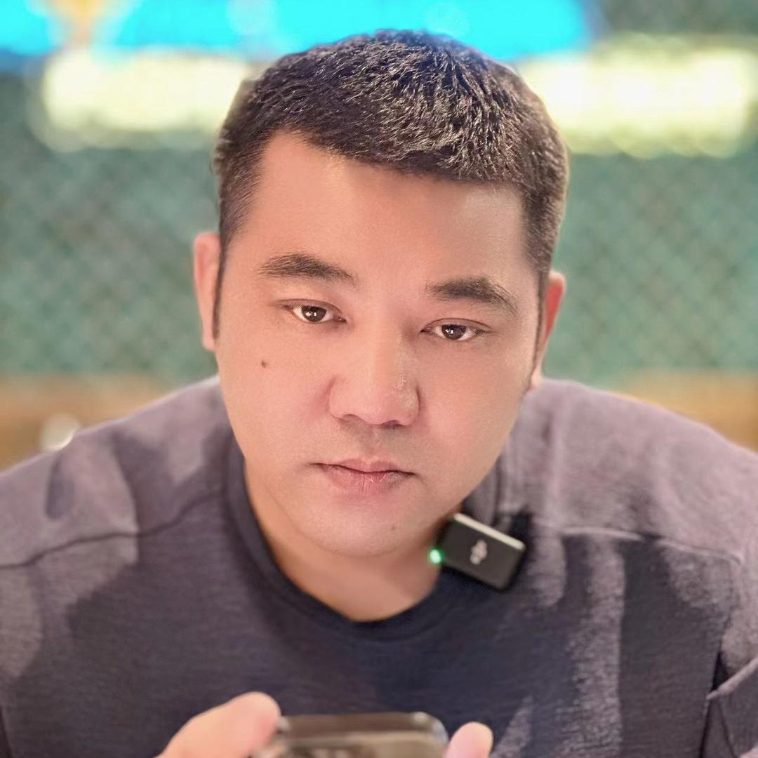 阿狗逛街