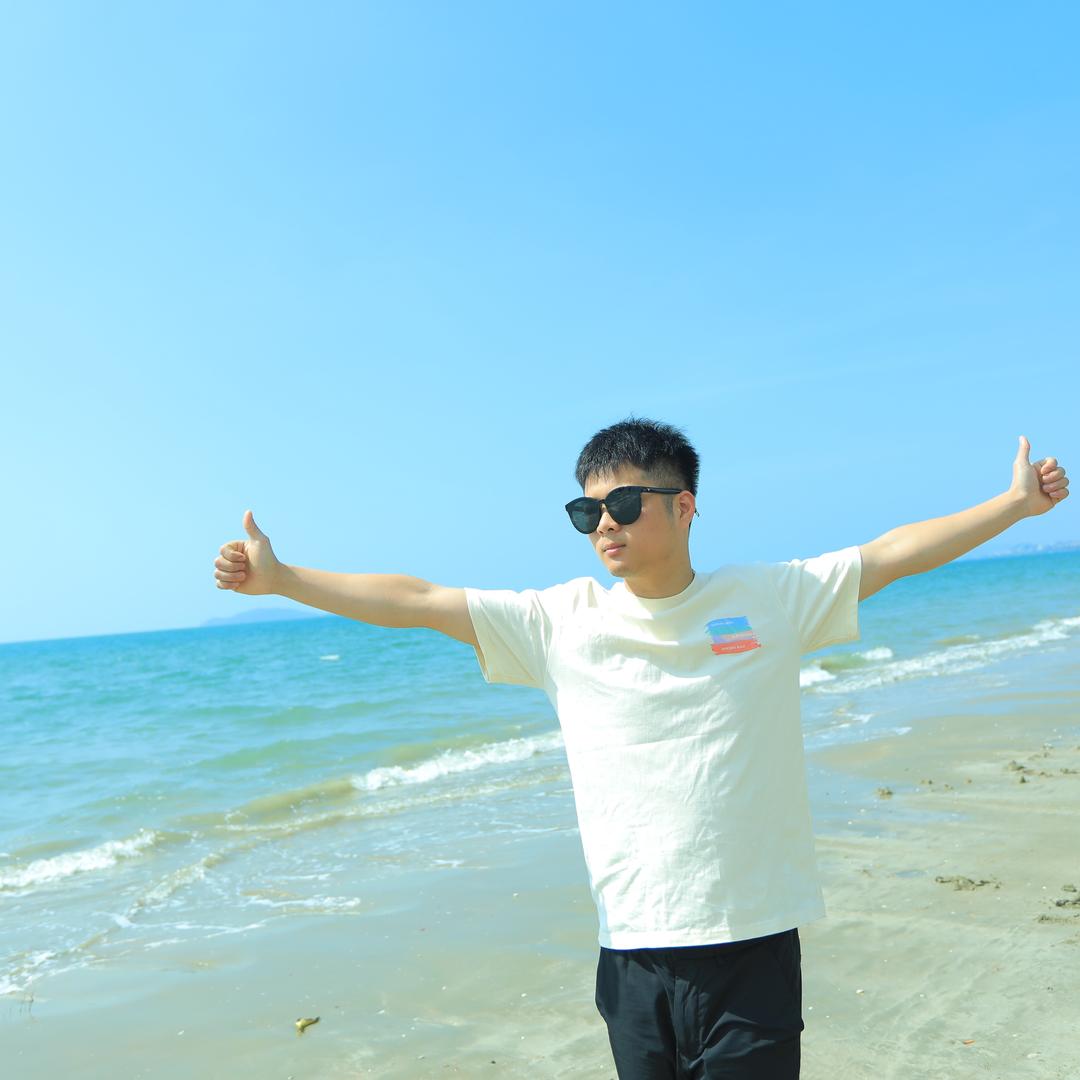 谭浩晨