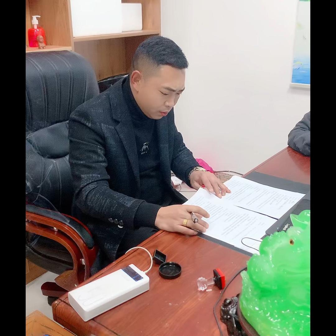 黔西山歌阿军小号