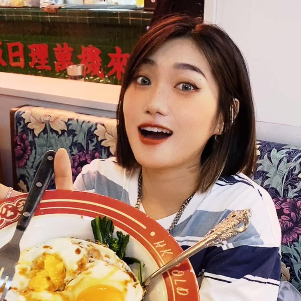 胶己人阿敏