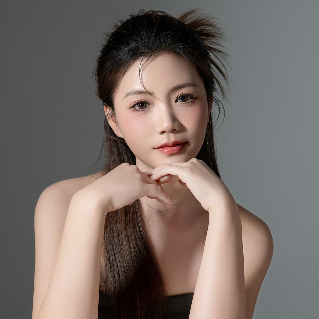 是涵涵呀。