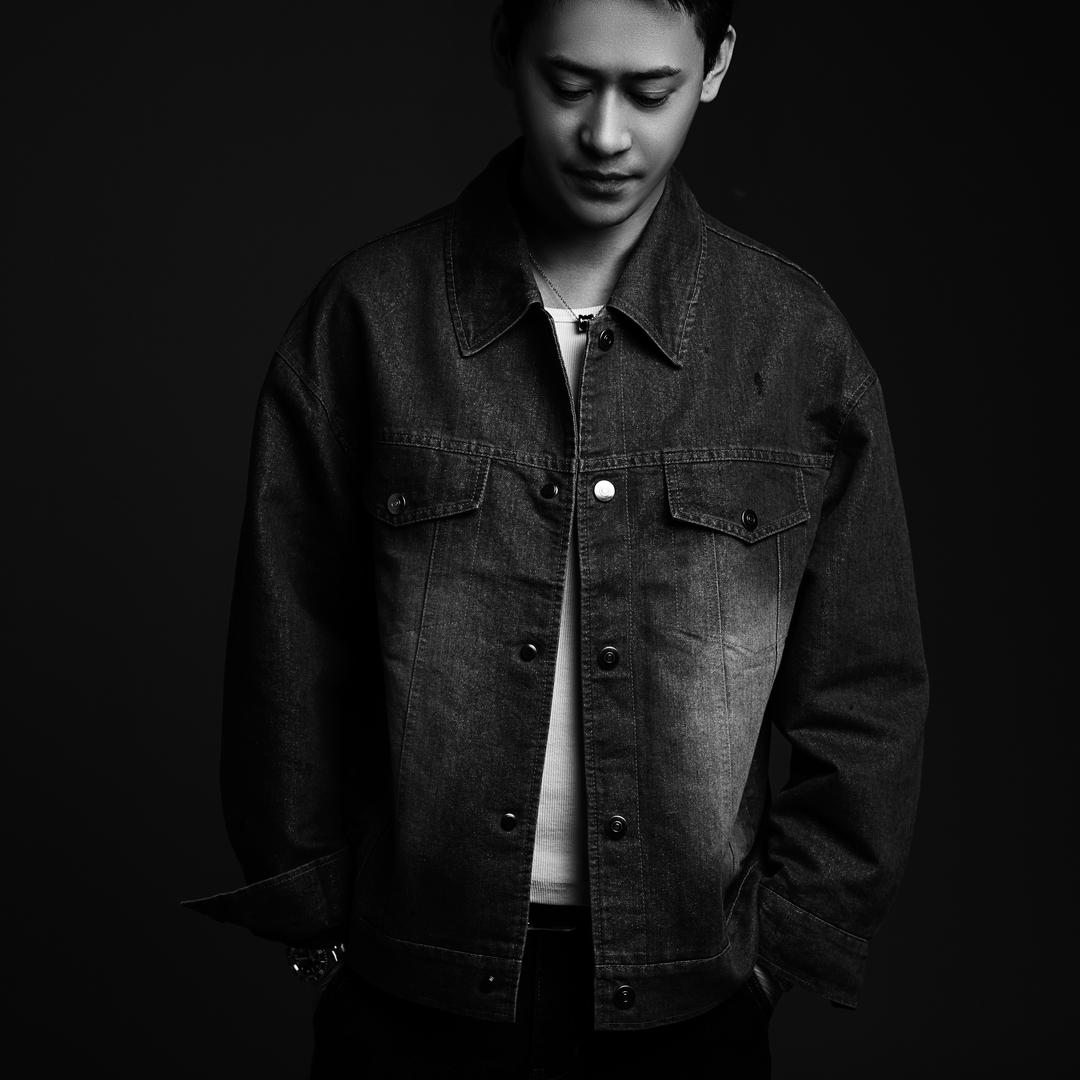 坤UNLQUEBEAUTY