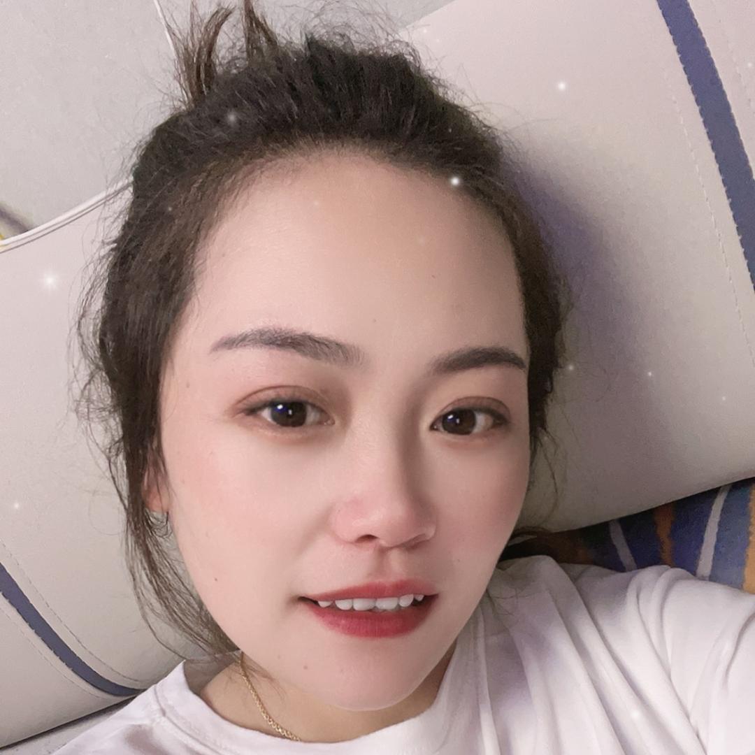 ZHP爱笑的二丫头