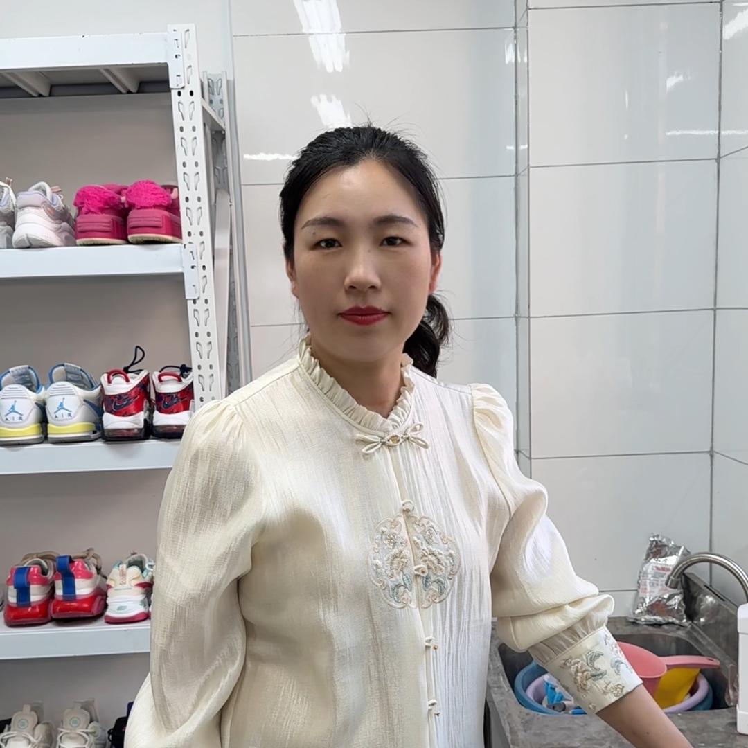 红玲洗衣生活馆 教洗护