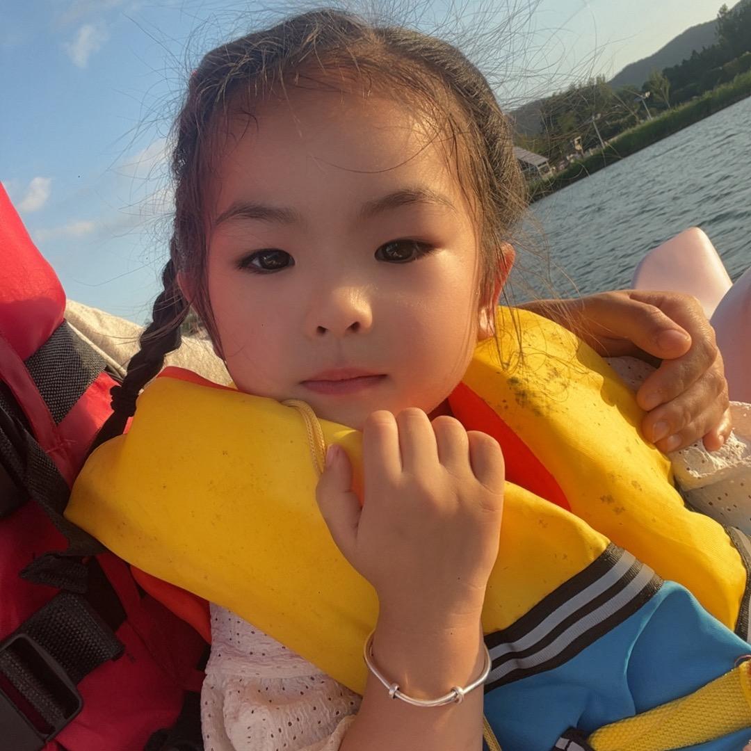 小不灵灵头