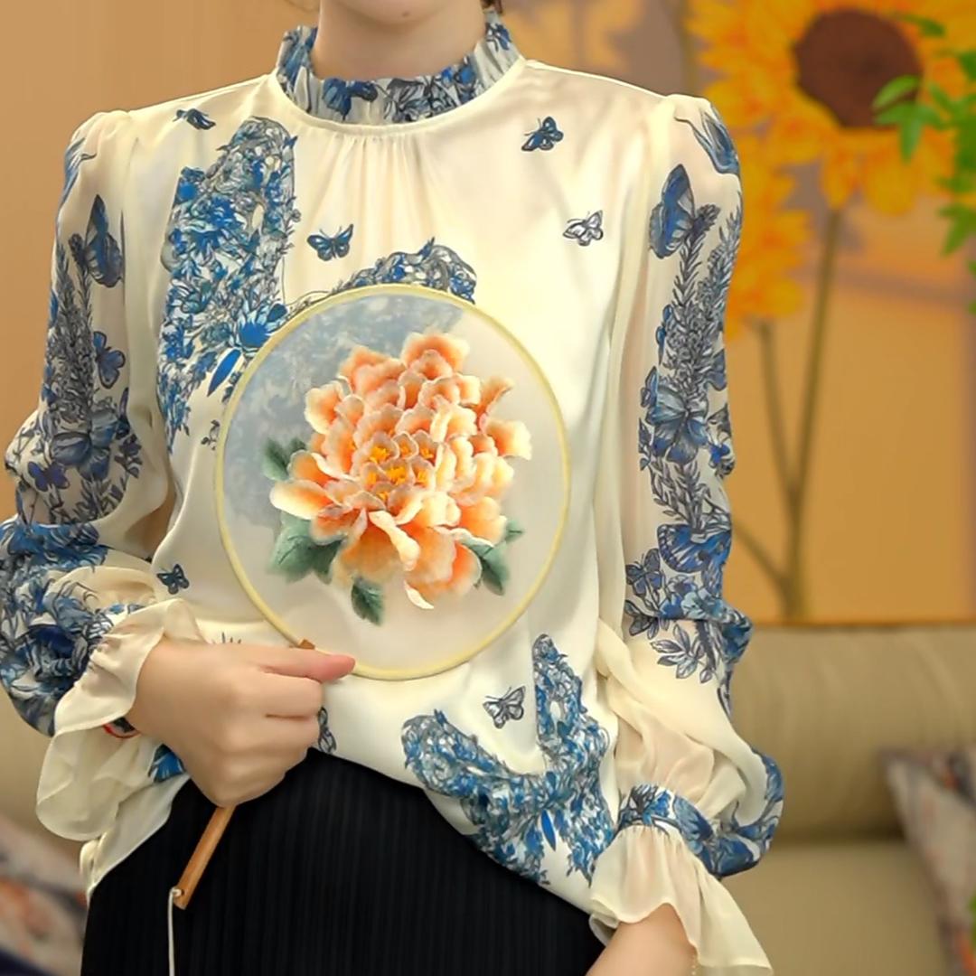 瑾曦佳轻奢女装专柜定制