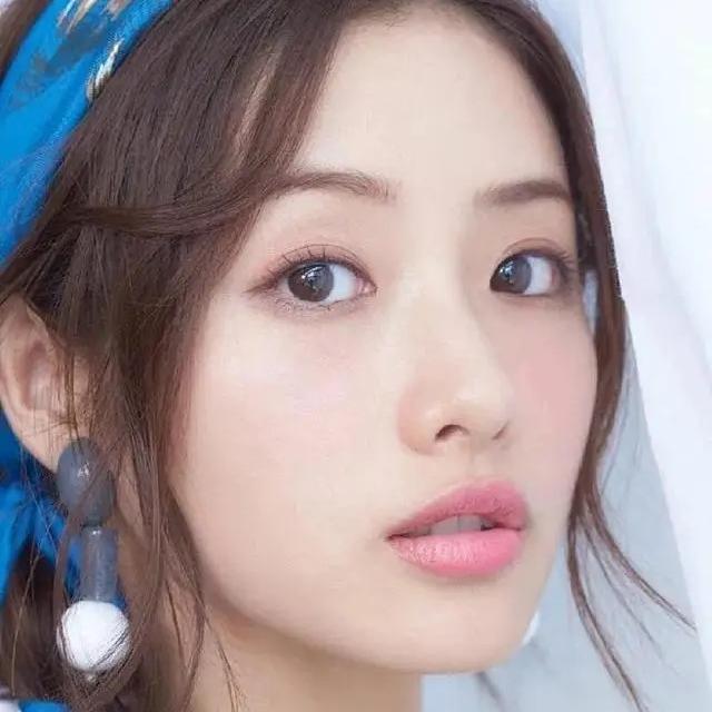 百秀百货