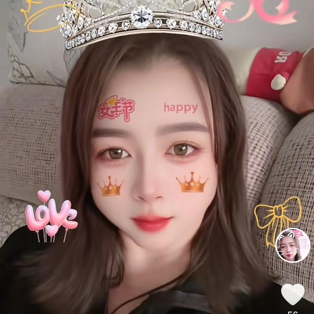 卖汽车配件得小姐姐