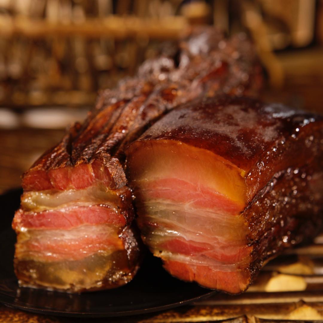 洞口县腊肉哥土特产店