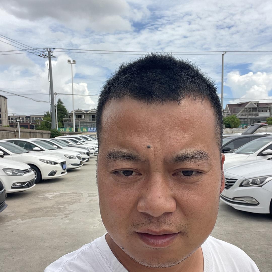 上海鸿友二手车～柱子·