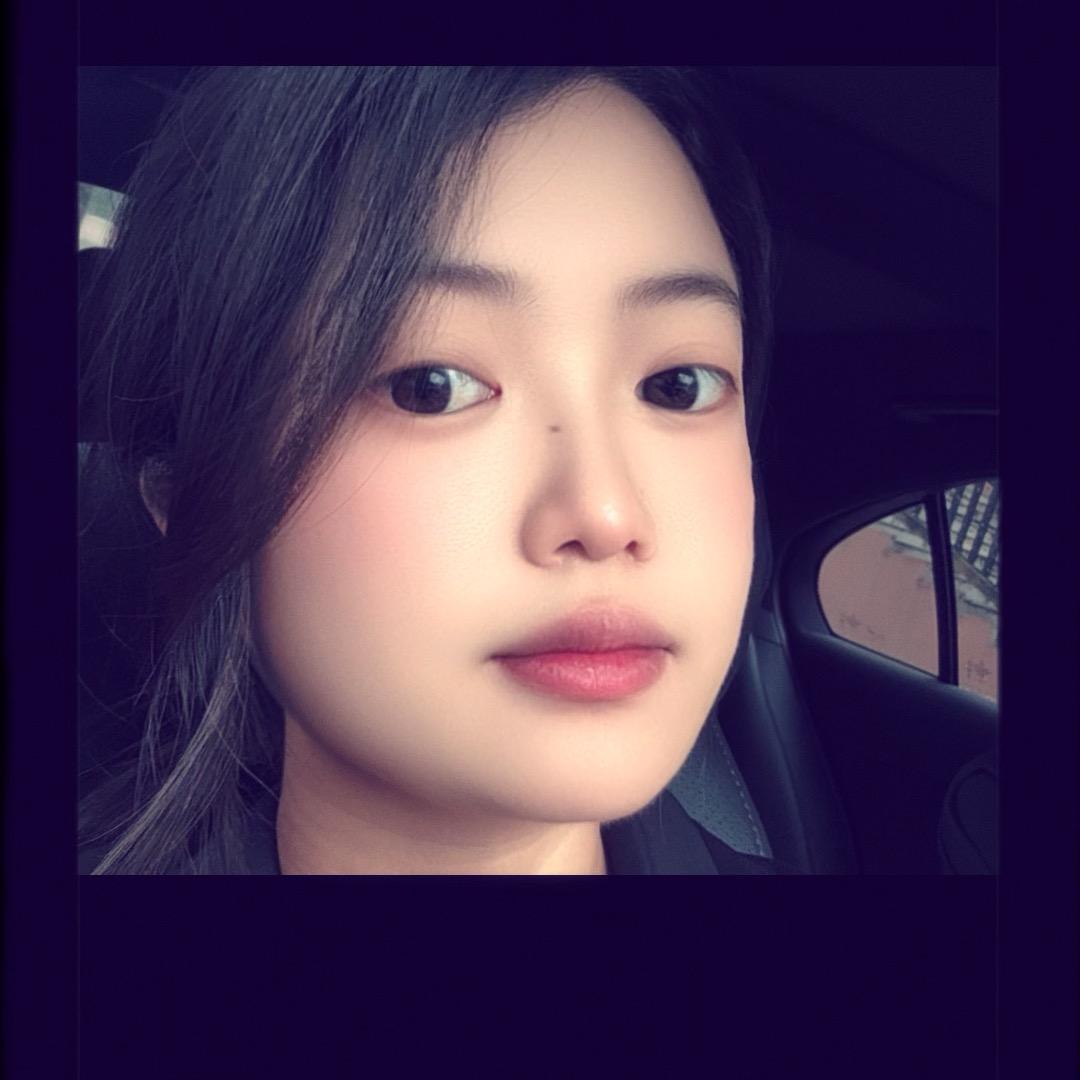 娅(˃ ⌑ ˂ഃ )