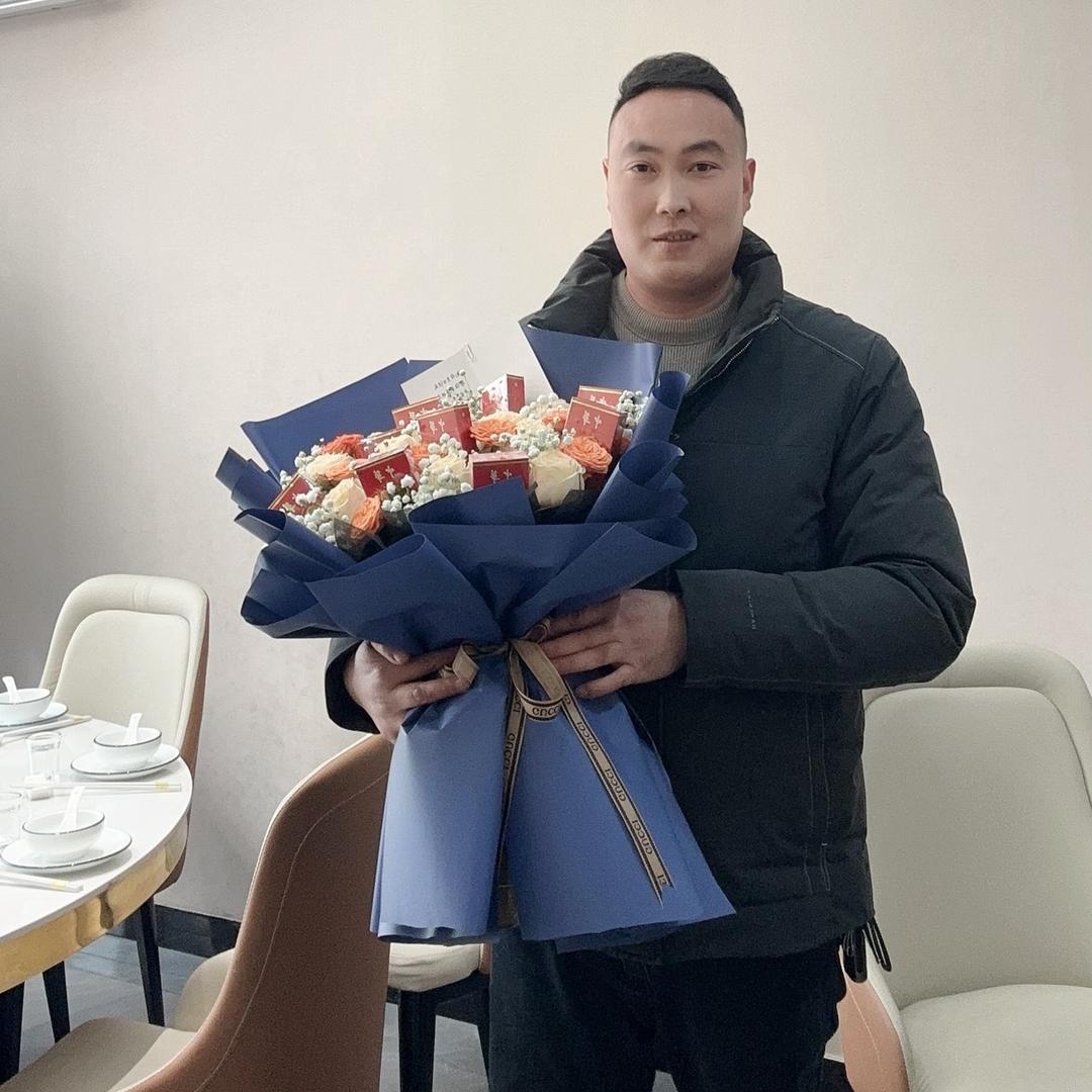 此男子淡定