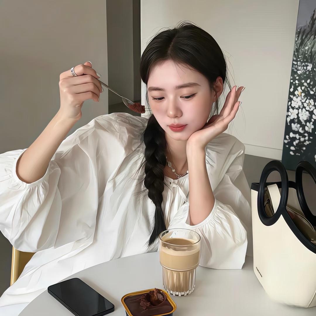 贝贝贝贝 👑627