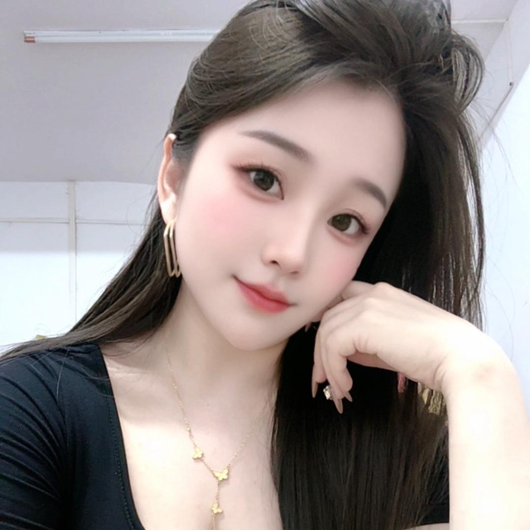芳芳👄