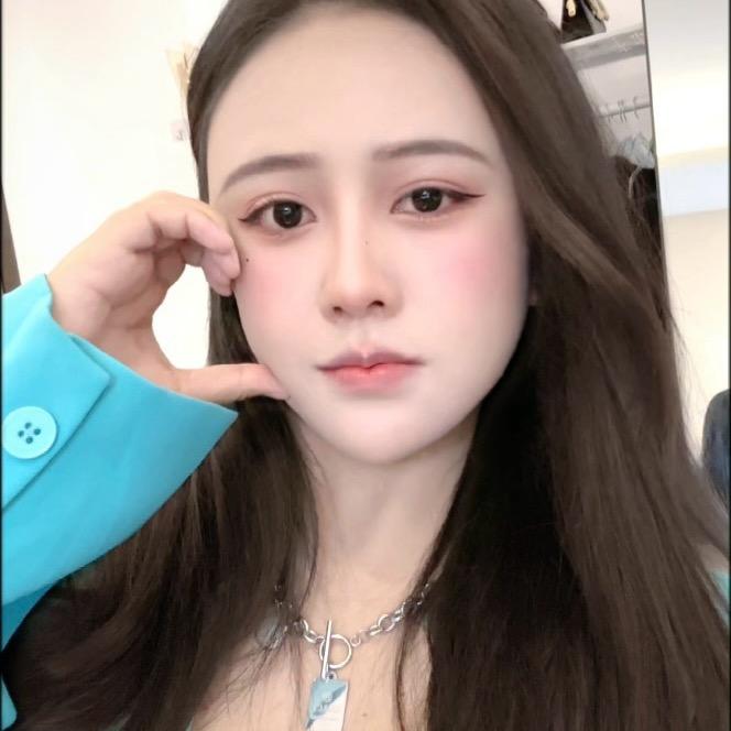@可爱雅.