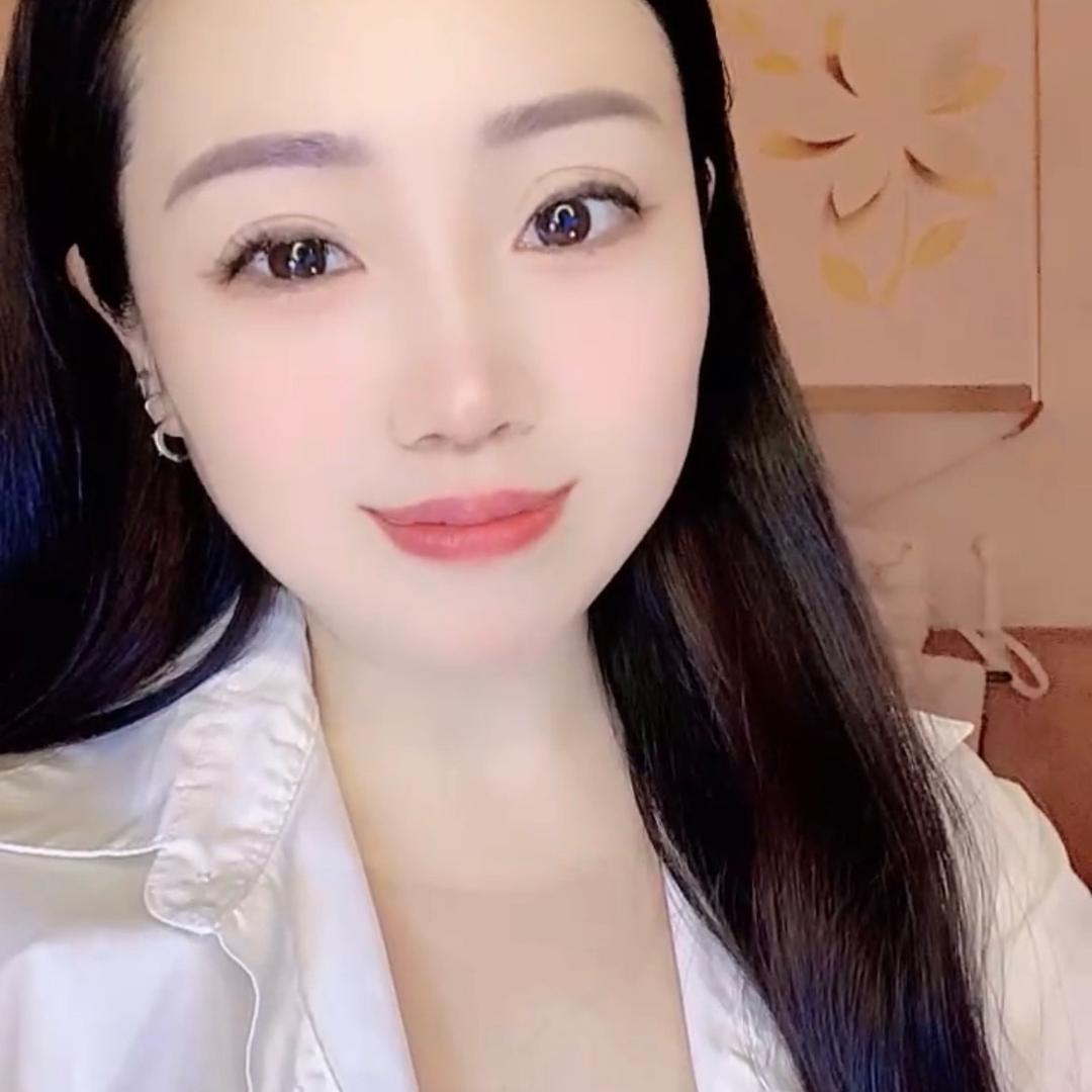 长发飘飘☁️等你