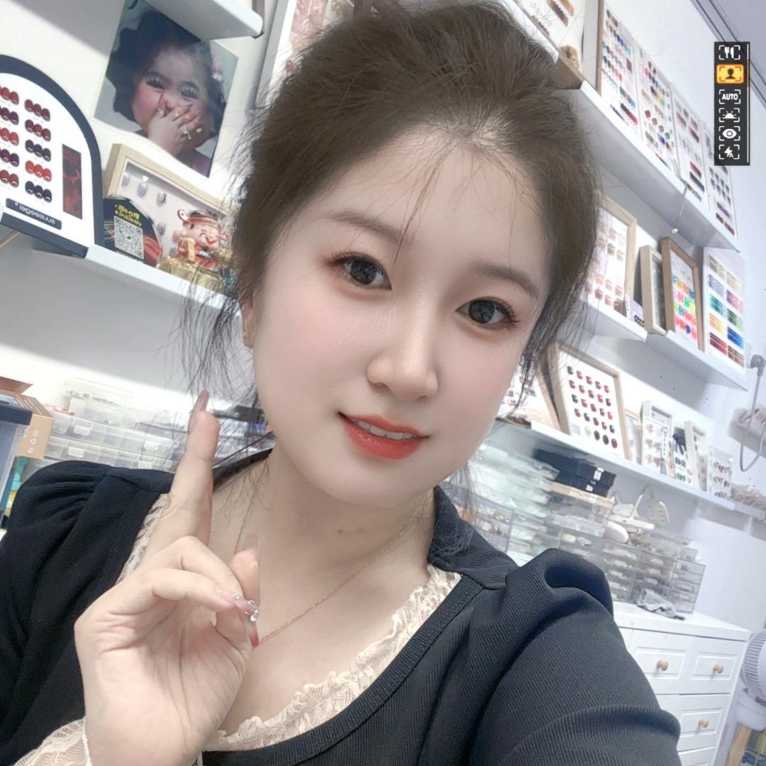 长岭王娇美甲美睫店