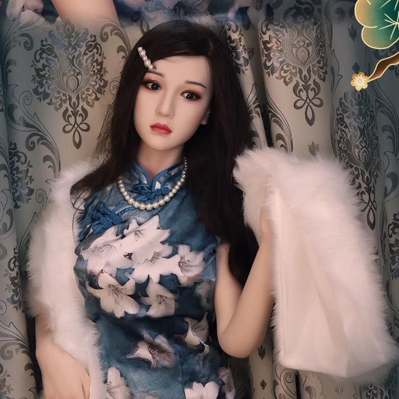 知道咔咔的进来