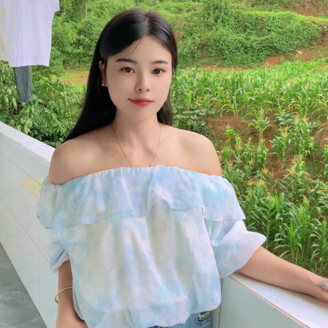 威信虎牙妹