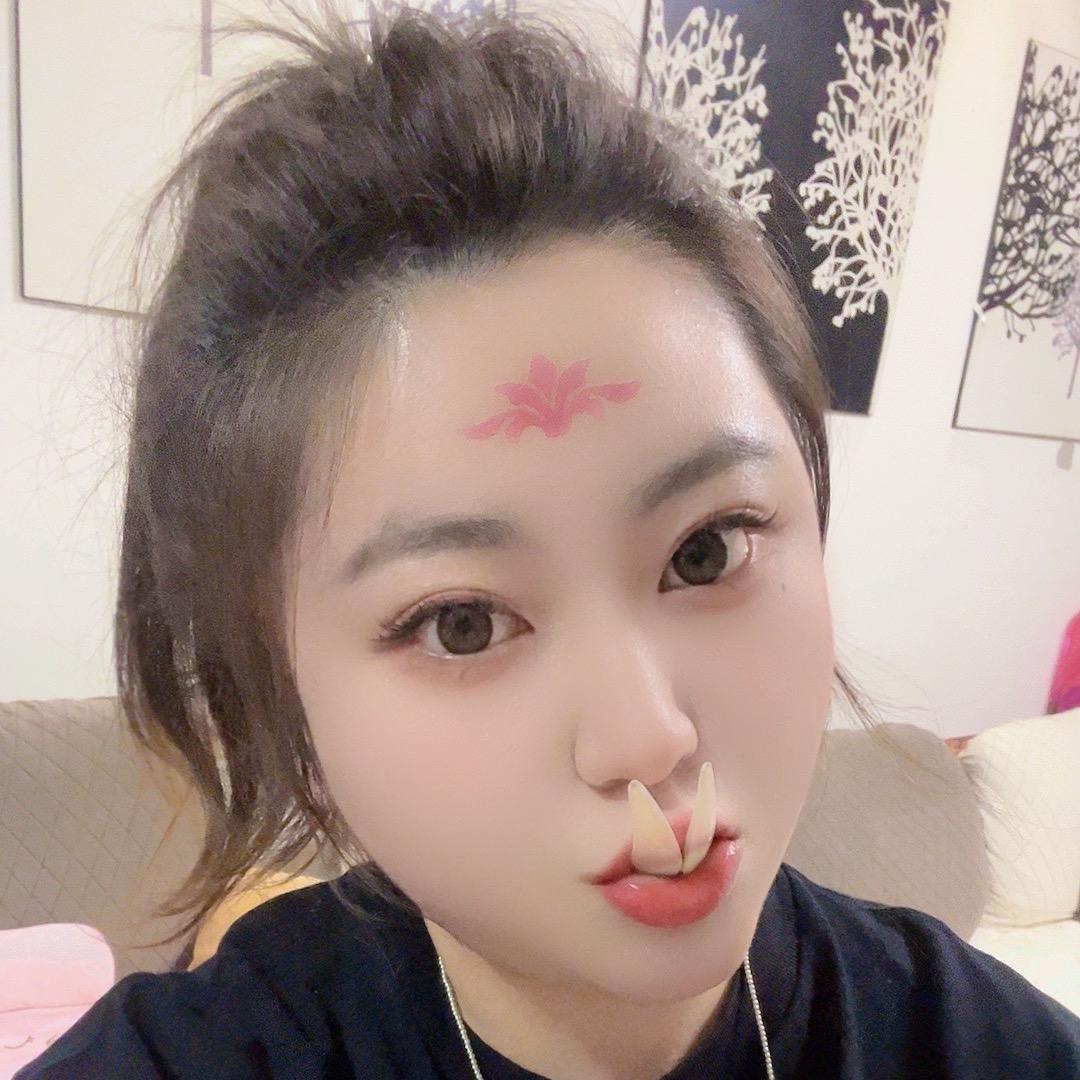朱朱🍒耍牙