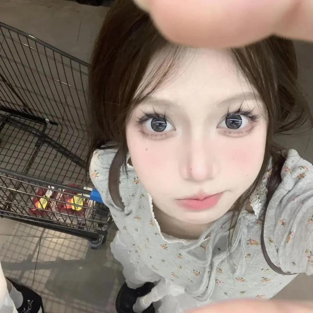 茶茶.
