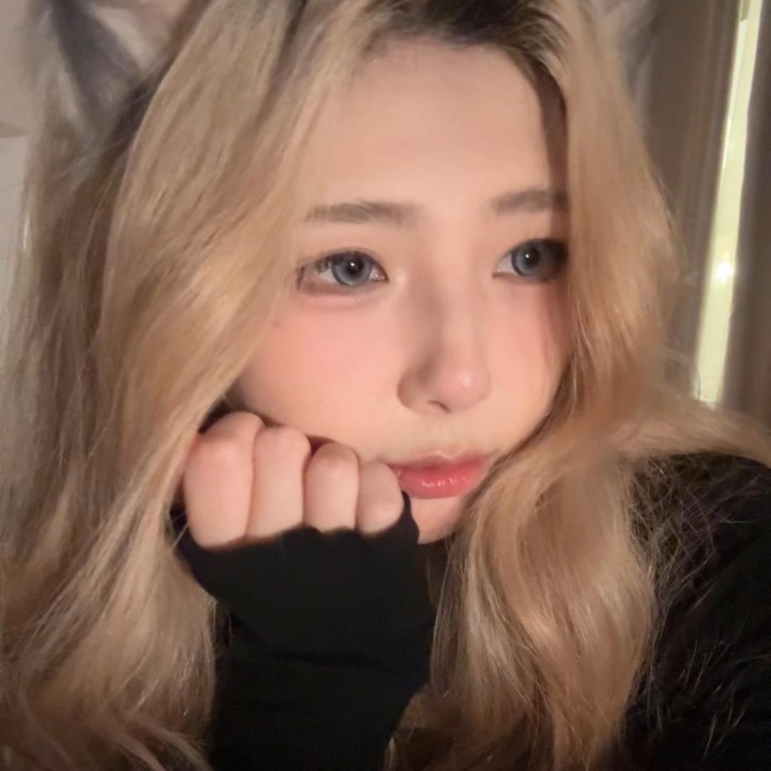 闪闪✨