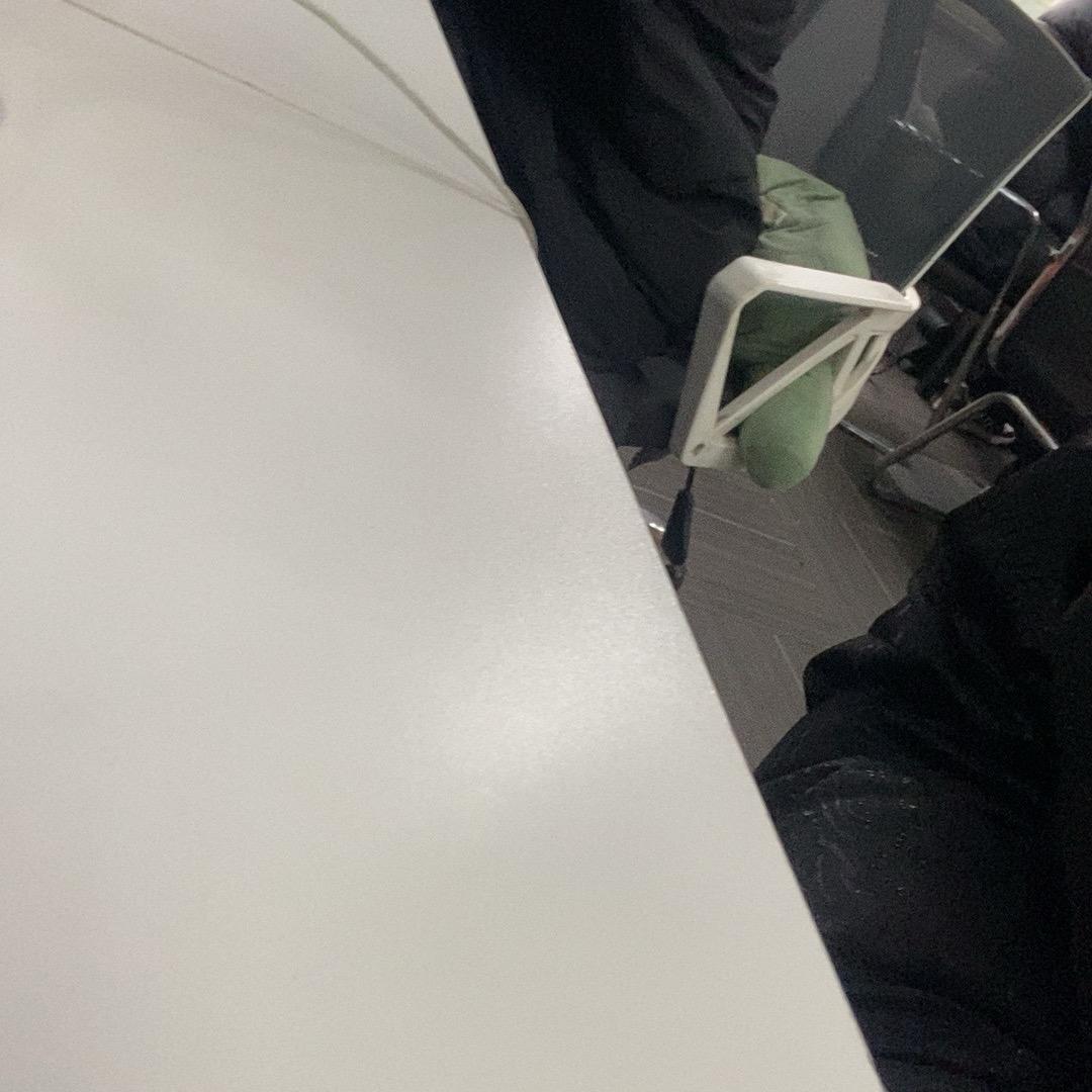 D f g h j j