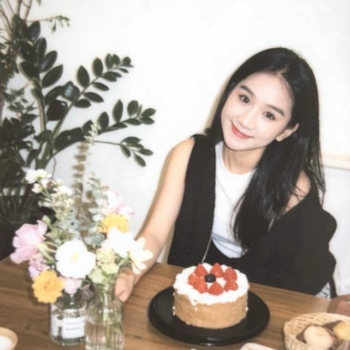 小蕾蕾.