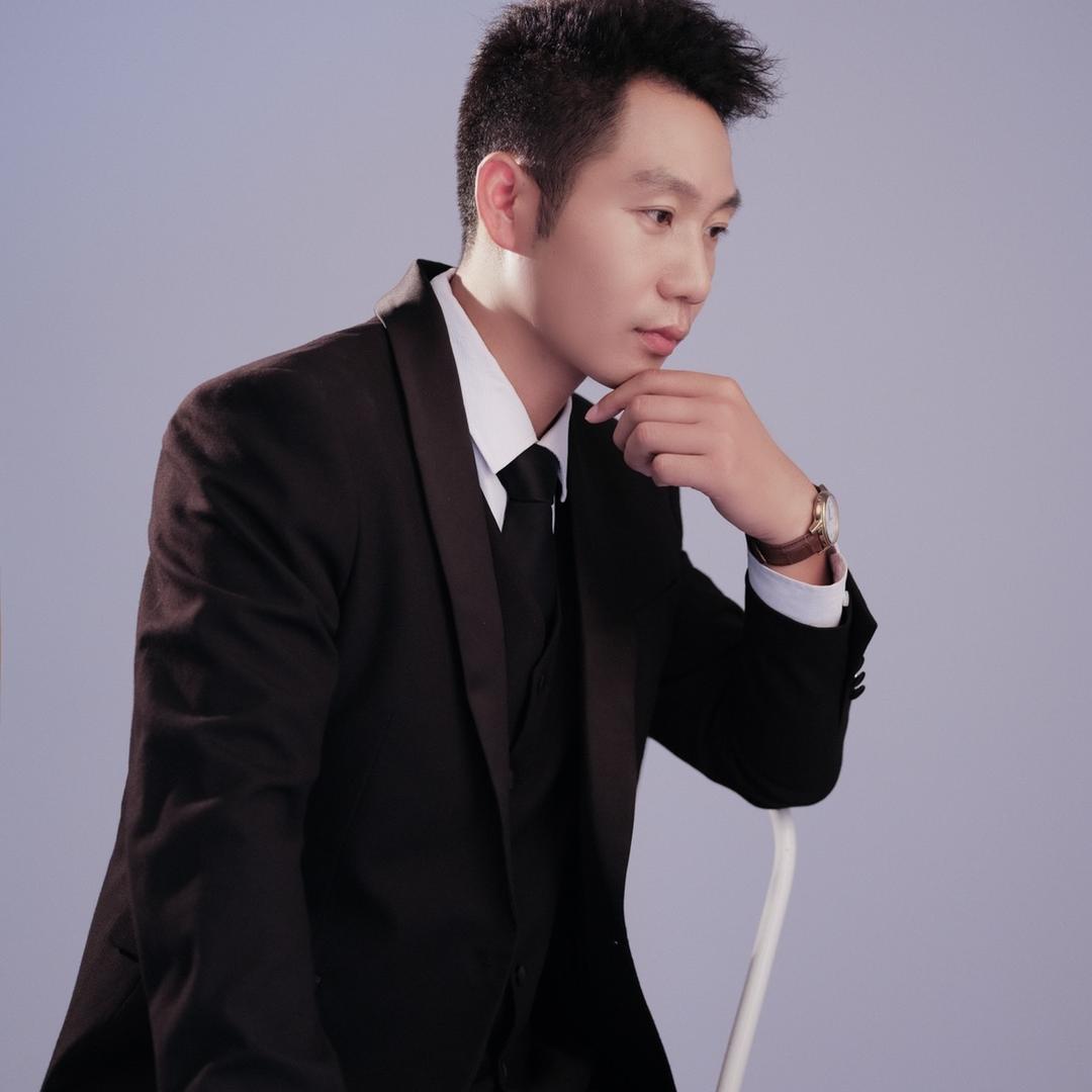 设计师 红星