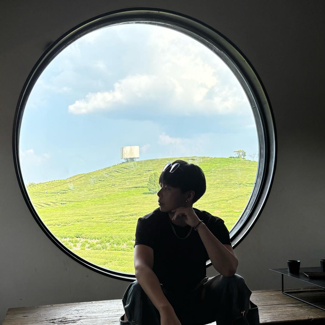 Rokie若奇爱打鼓