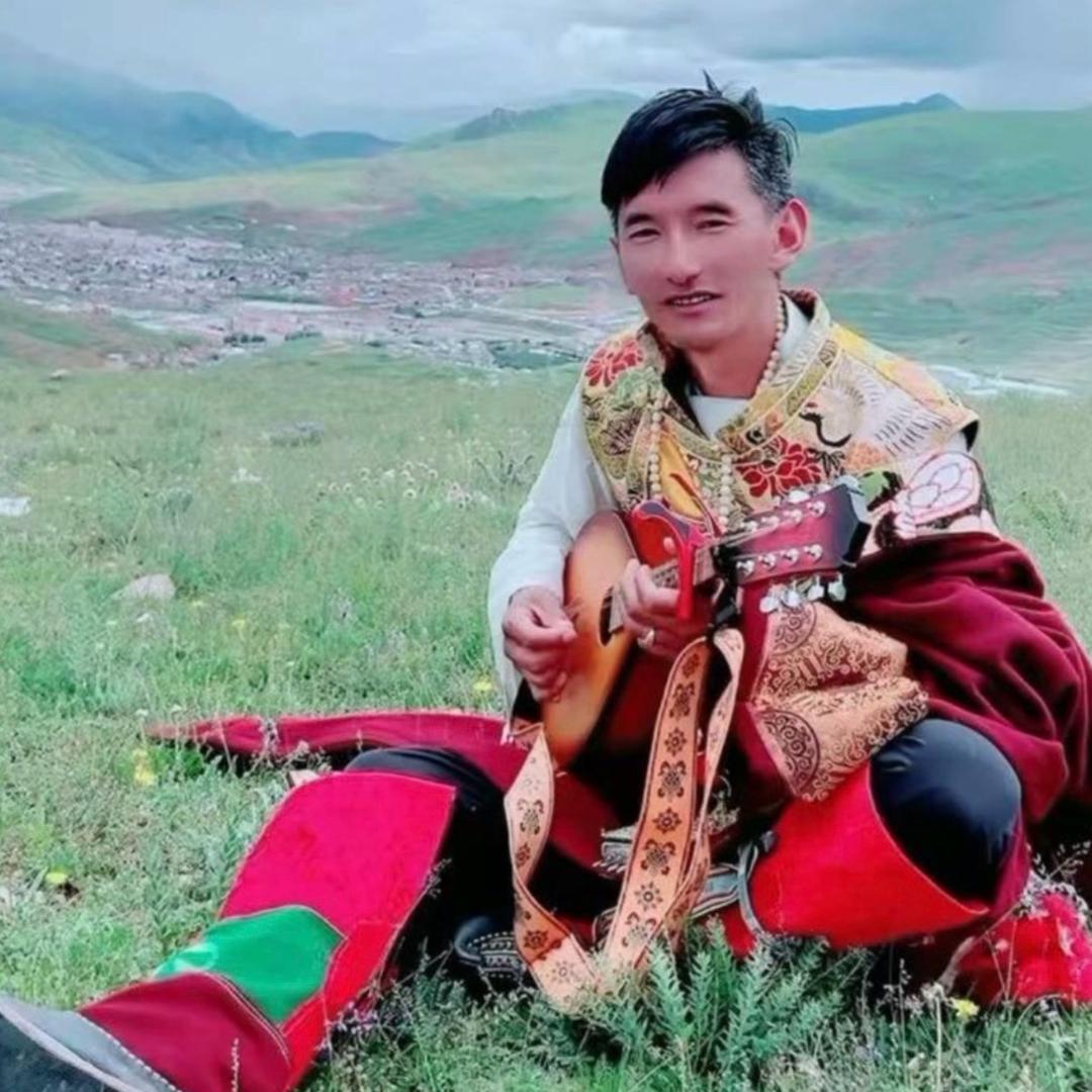 嘎 仁青来周❤️