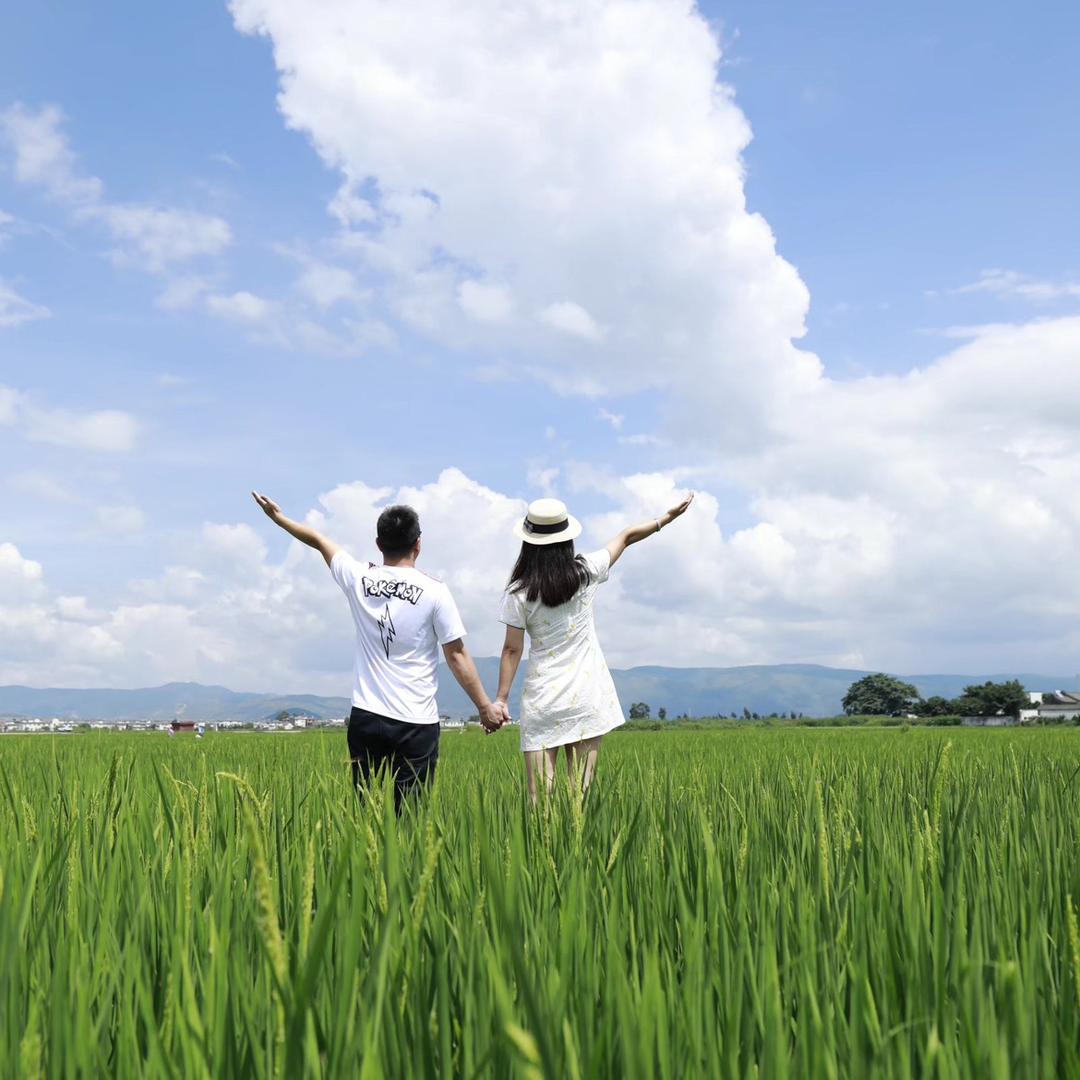 爱读书的小龄龄