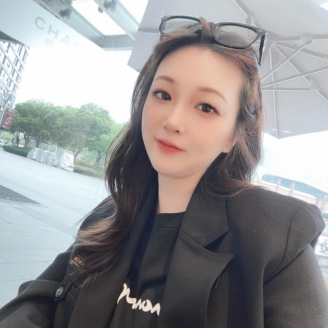 是娜娜不是辣辣呀🐼