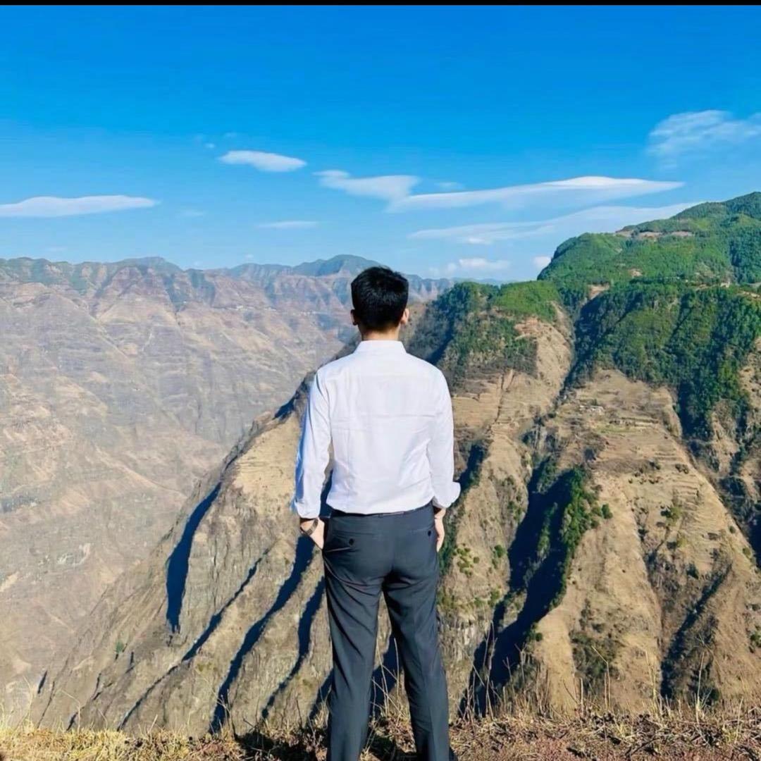 令狐冲。