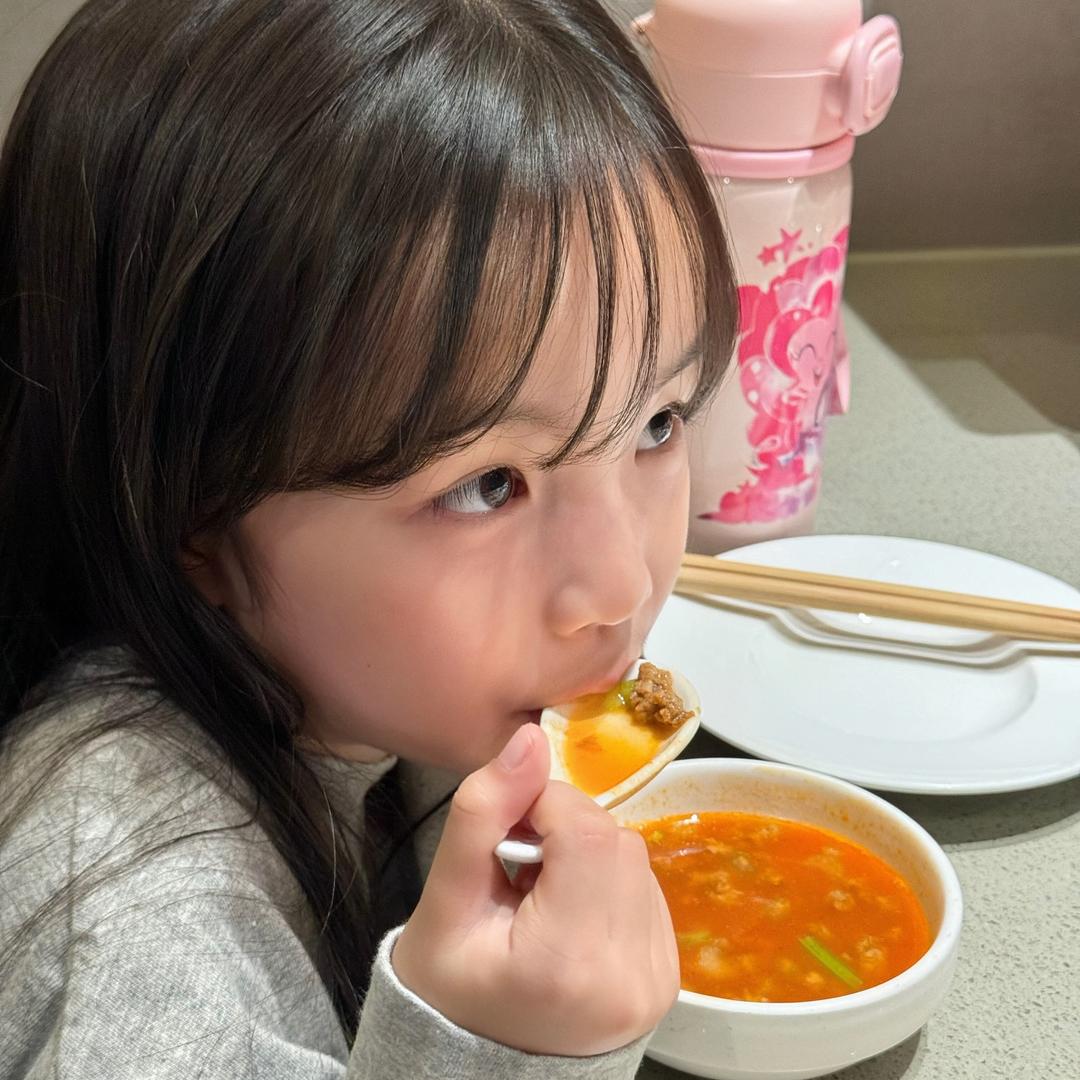 吃心团团