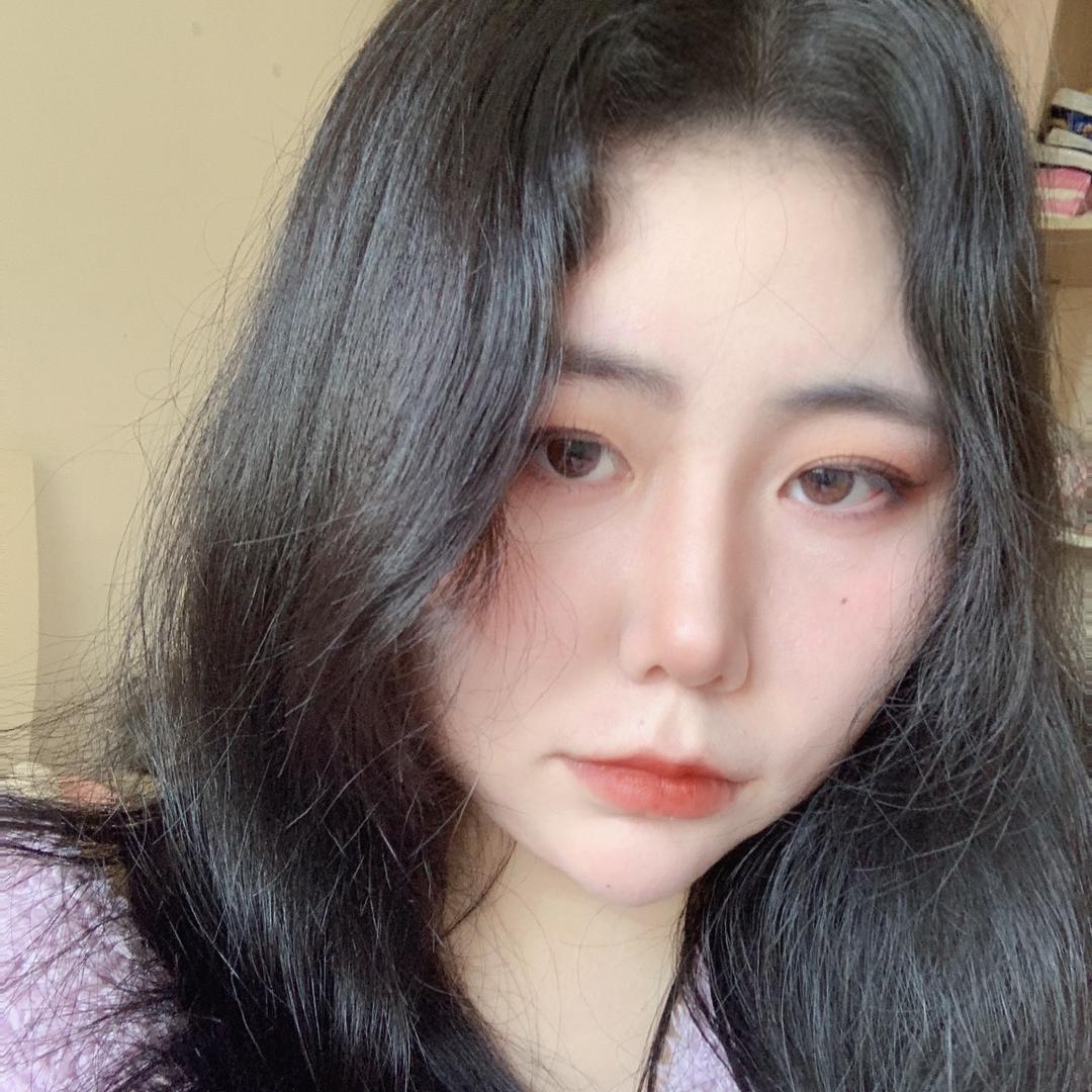 雪球爱吃酱肘子