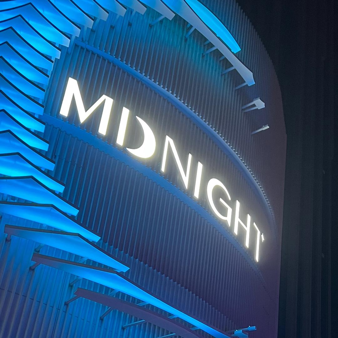 武汉midnight酒吧预定