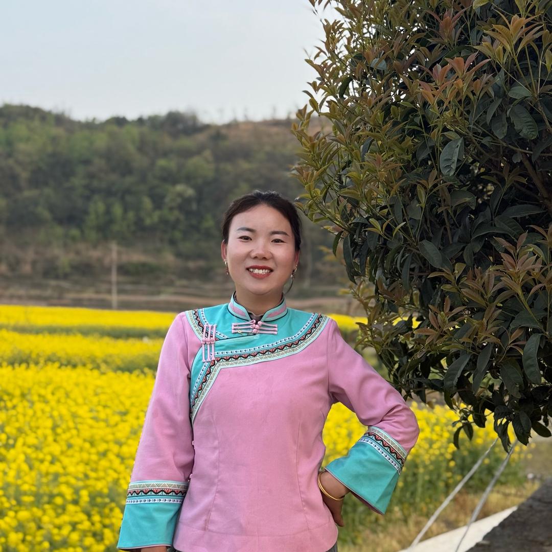 贵州兰兰(菊妹家)
