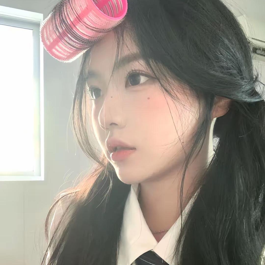 小柒