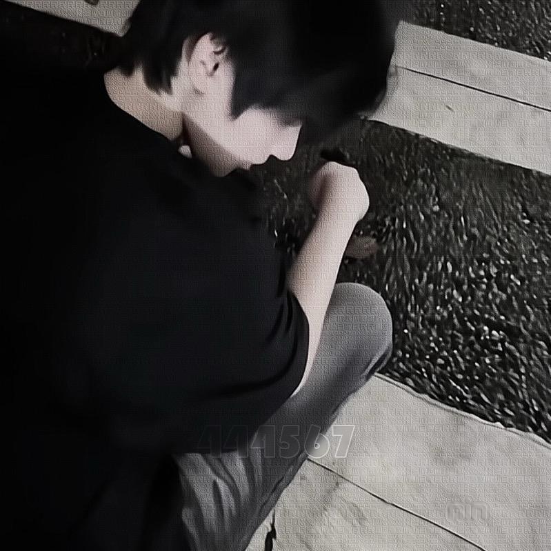 m ㅤ