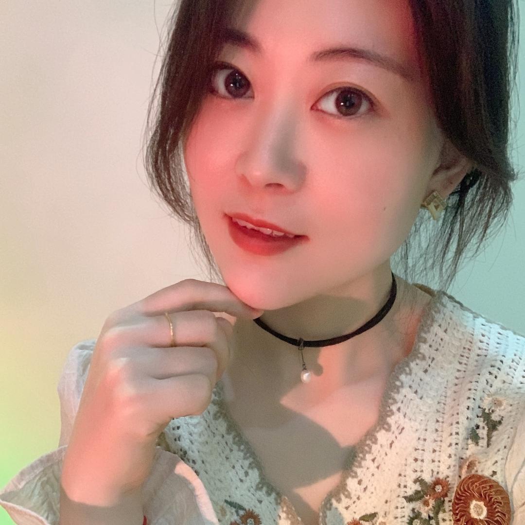 🌼曼曼🌼