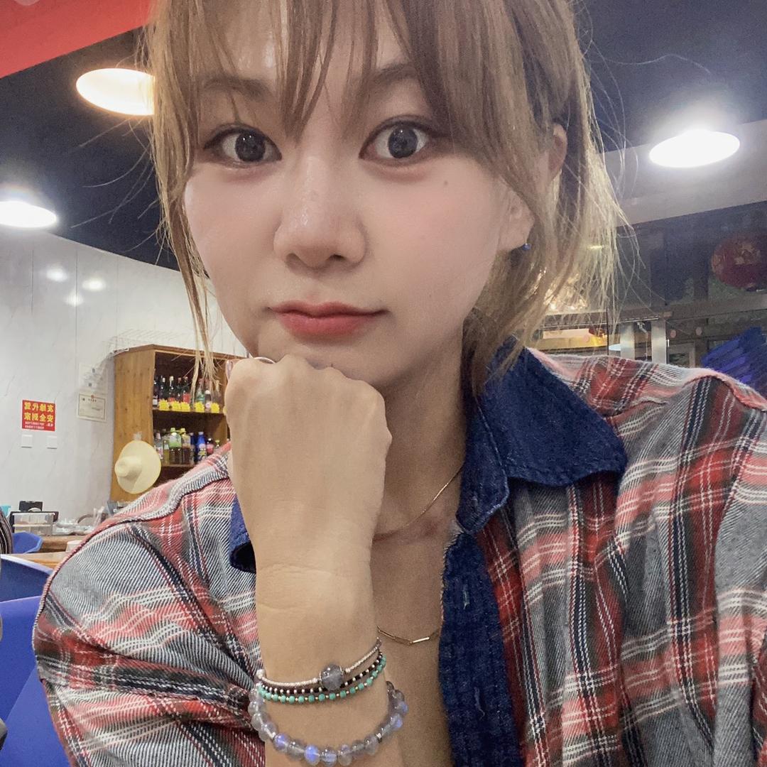 张不了biubiu
