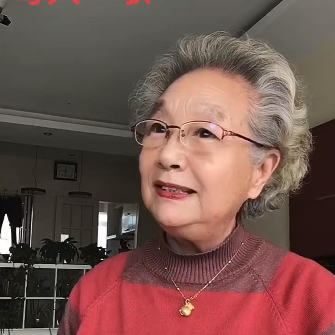 阳光奶奶🌞