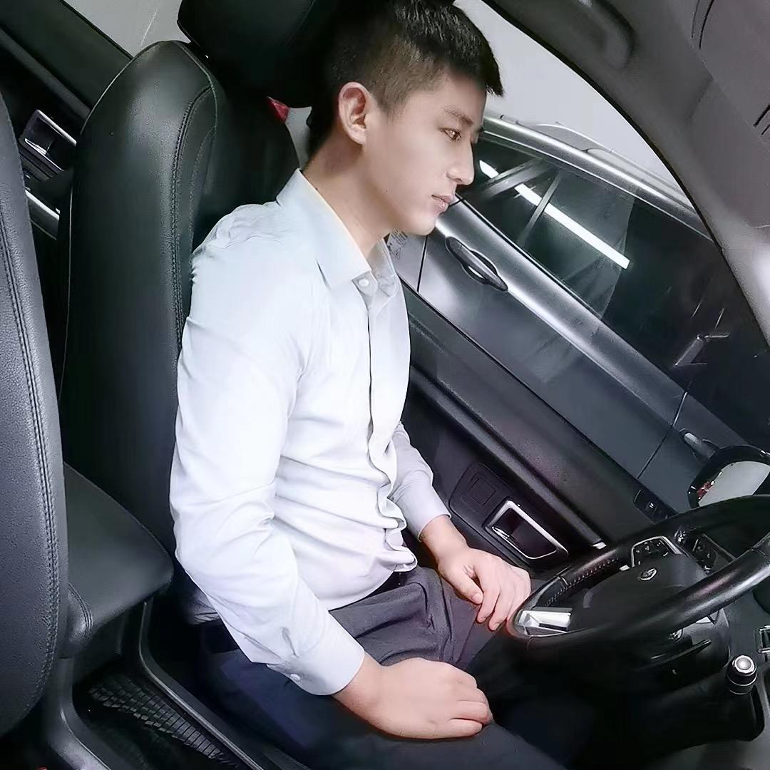 宏兴汽贸二手车收售