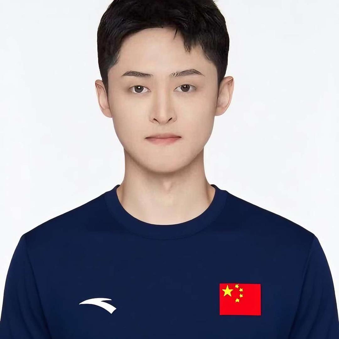 水里带风的Coach