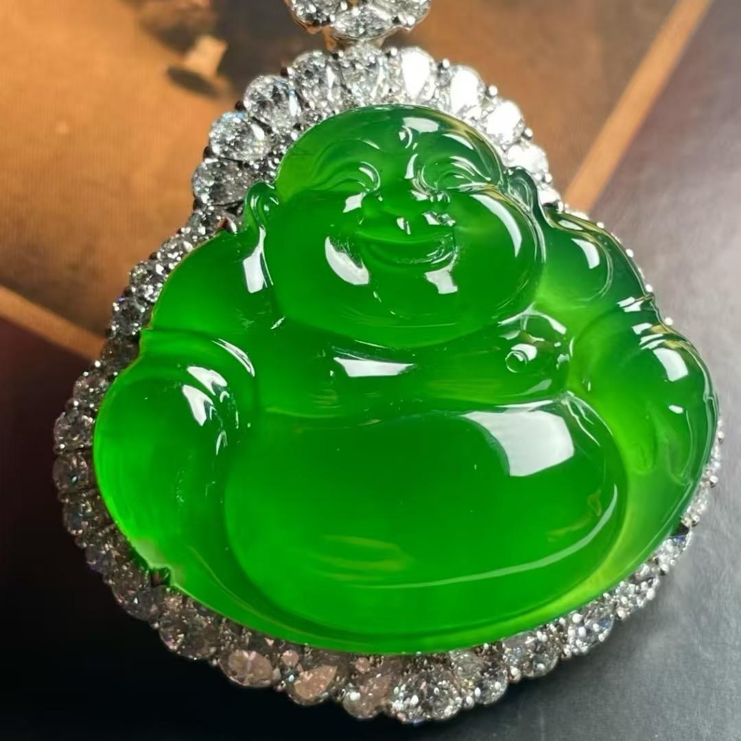 翡翠天成