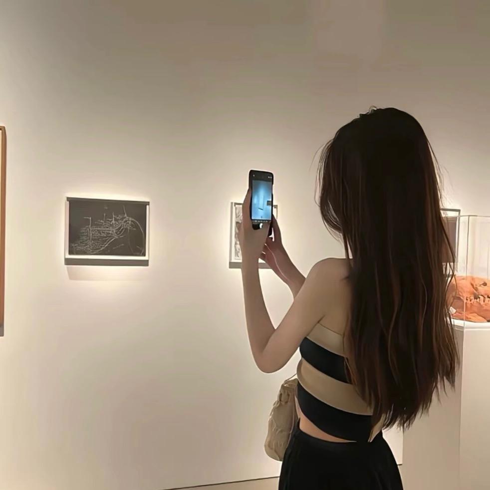ʚ ɞ